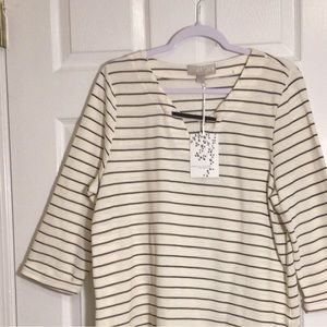 Carolyn Taylor Long Sleeve Notch Neck Top Size XL, Black and Off White